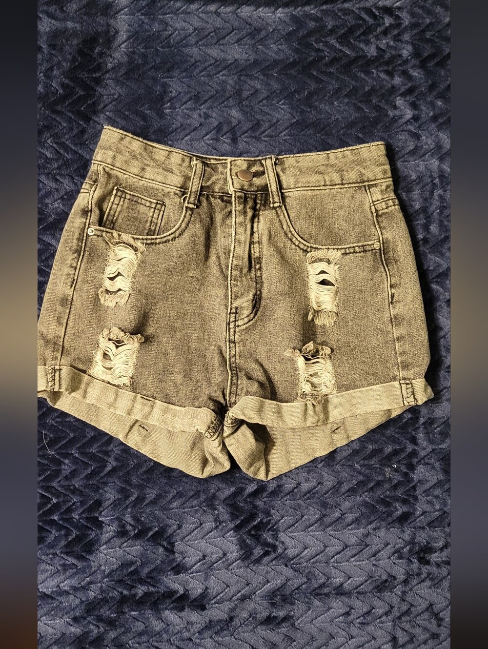 Women's SHEIN high-waisted distressed grey denim shorts, Size 2, XS